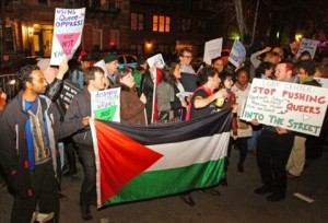 Palestinian demo at LGBT Community Center (small)